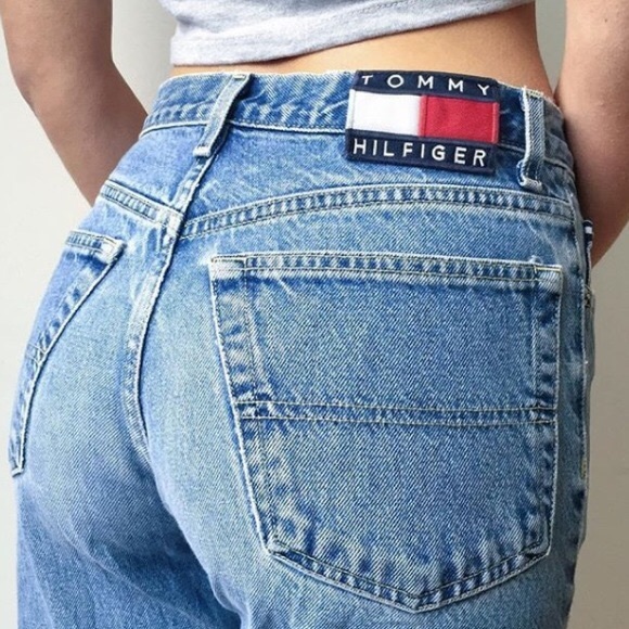 Tommy Hilfiger Denim - Tommy Hilfiger Vintage Light Wash Mom Jeans